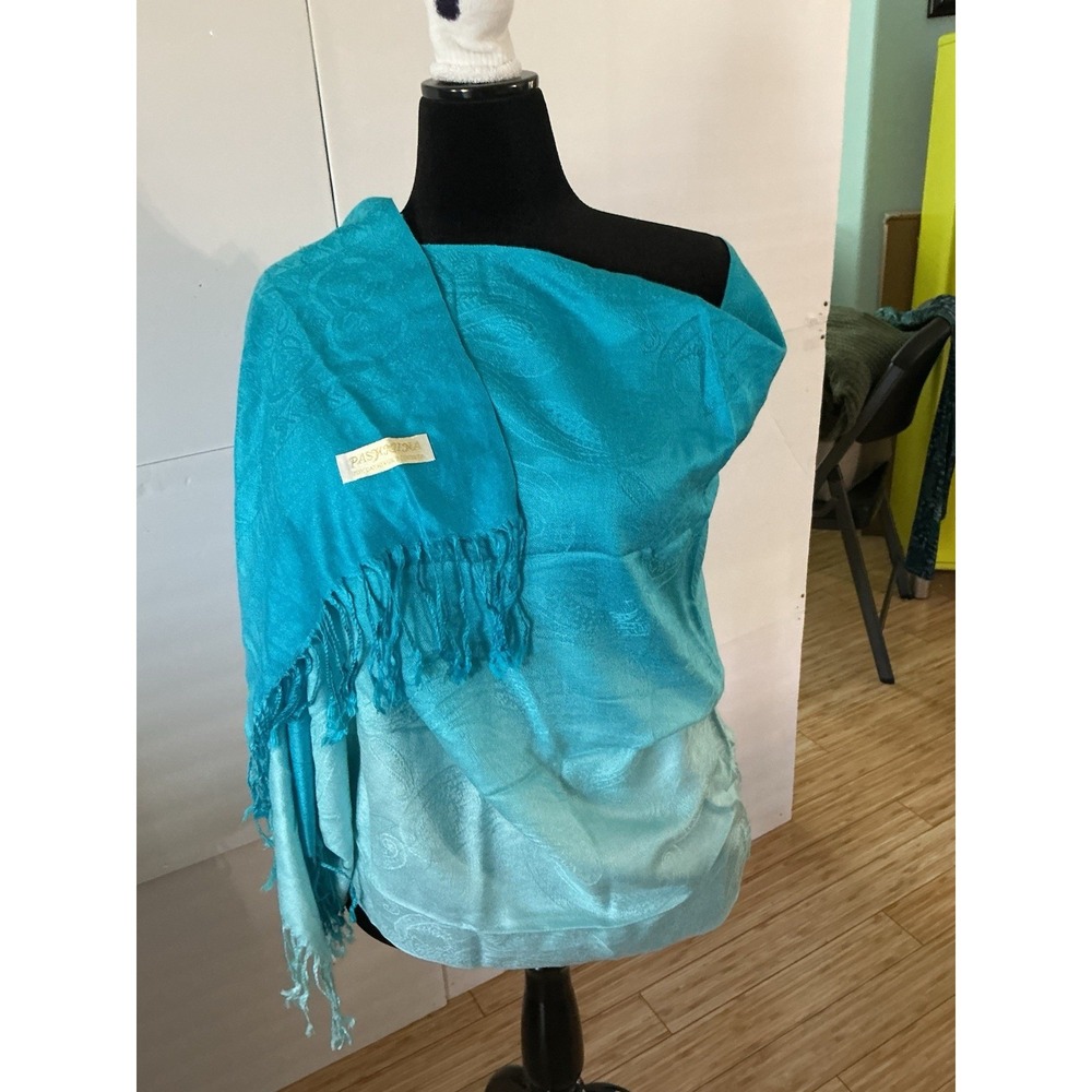 Turquoise Teal Ombré Pashmina Shawl 70% Cashmere 30% Silk Shawl 66x55